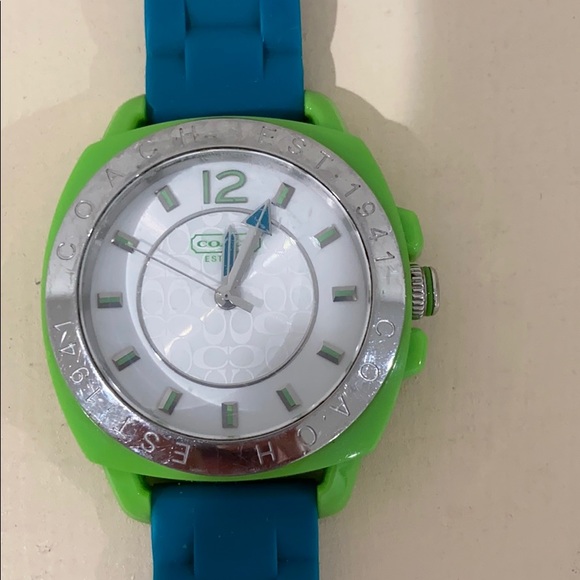 Coach watch - Picture 2 of 2